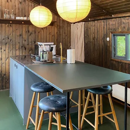 1 Bedroom Gorgeous In Hampen
