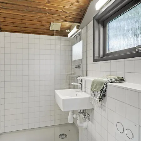 Feriehus 1 Bedroom Gorgeous In Hampen