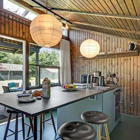1 Bedroom Gorgeous In *