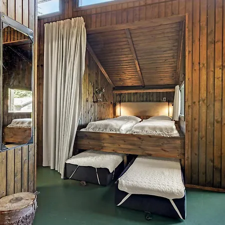 1 Bedroom Gorgeous In Holiday home