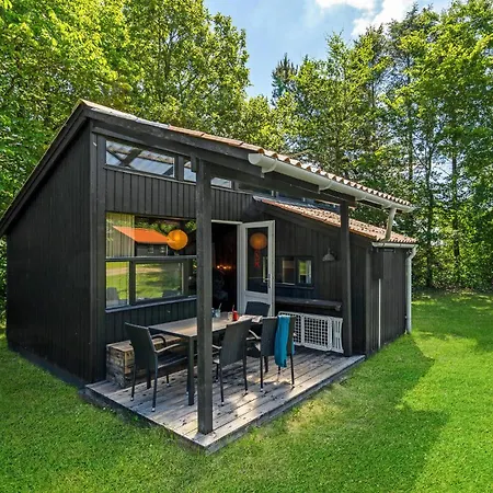 1 Bedroom Gorgeous In